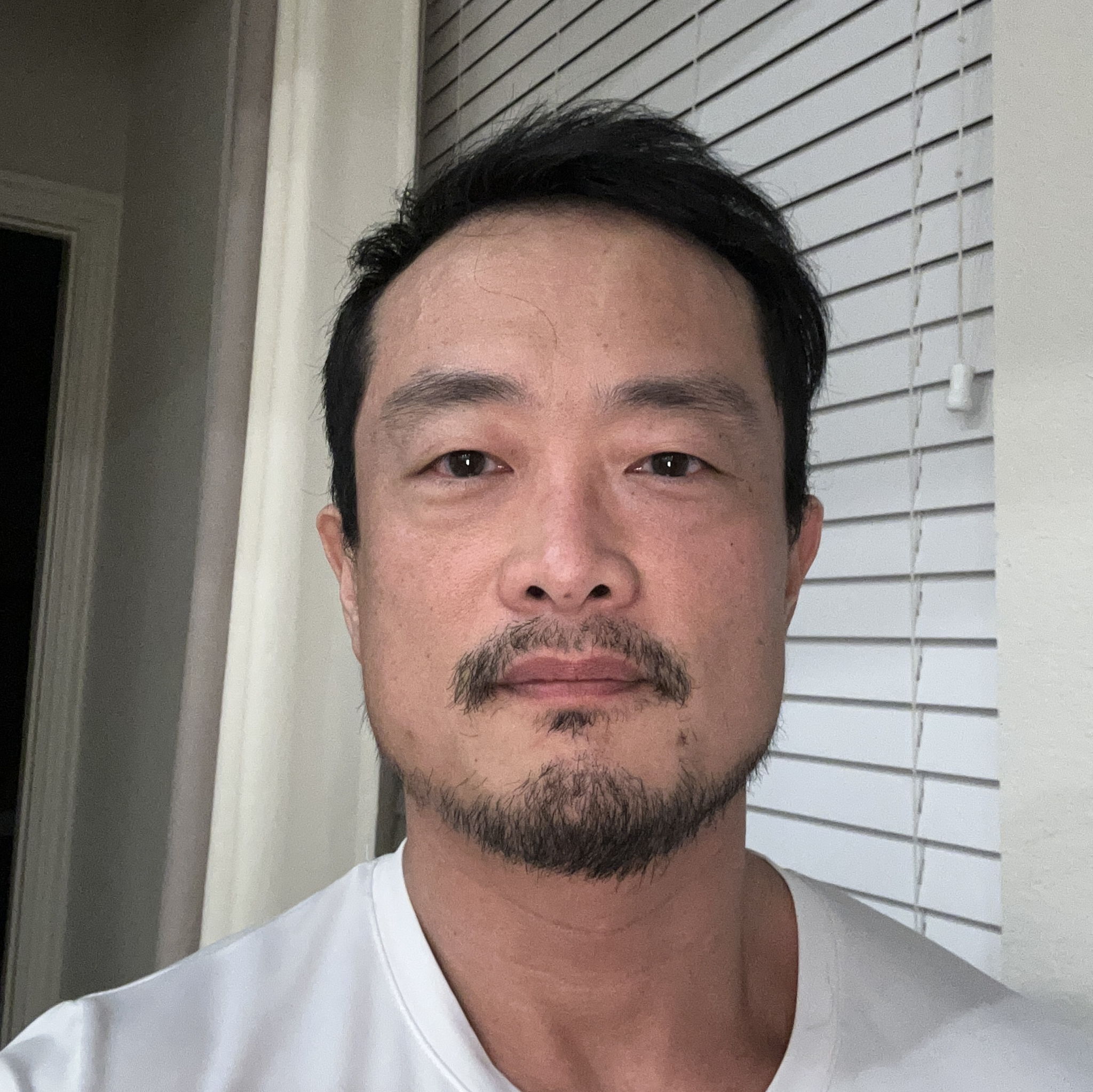 Profile of Jeong Kim