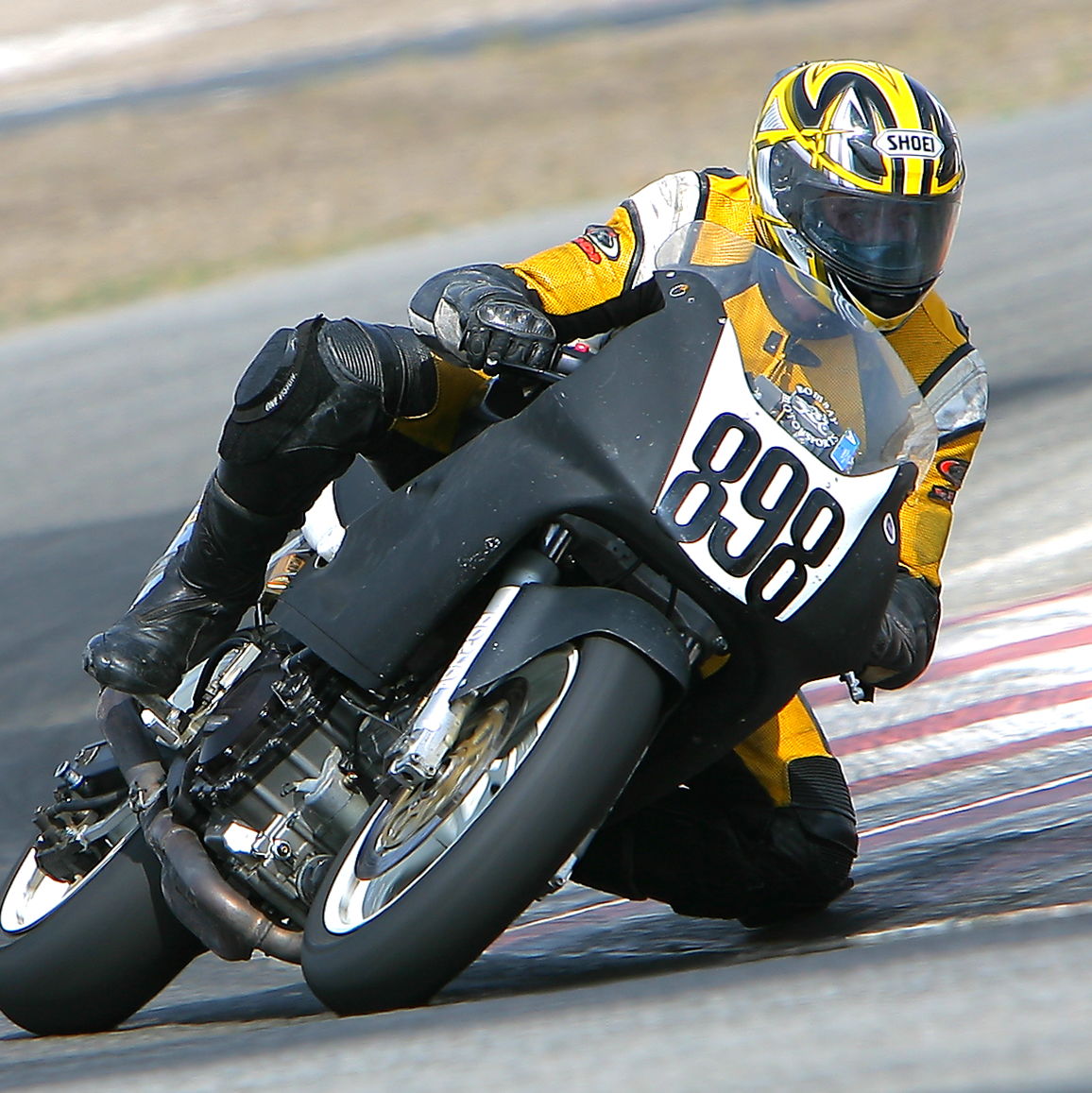 Profile of Evan Lessuk