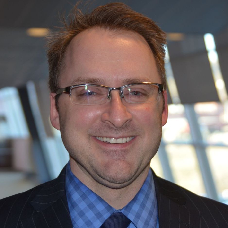 Profile of Chris Barra