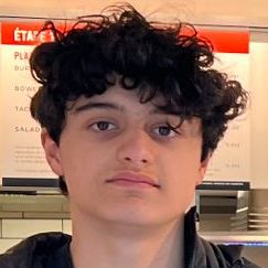 Profile of Alex Aravena