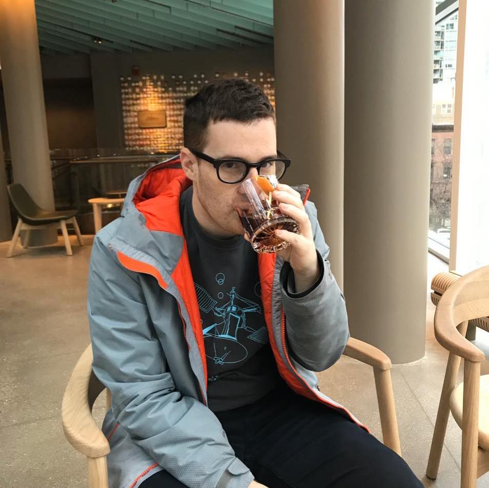 Profile of Elliot Weil