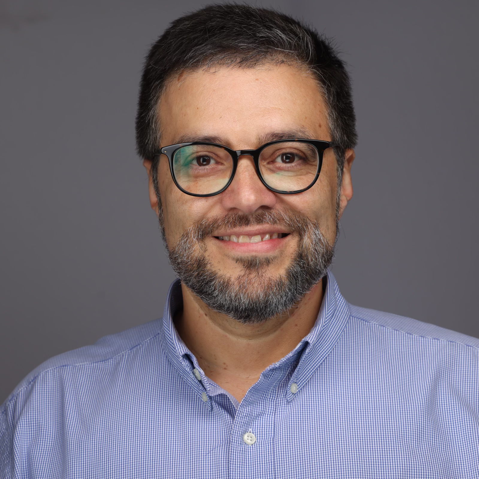 Profile of Miguel Palacios