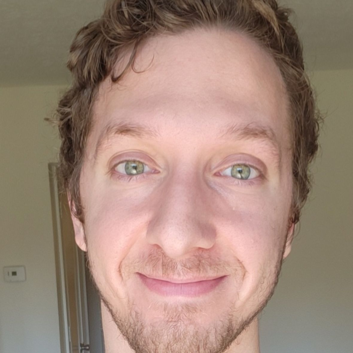 Profile of John Khamis