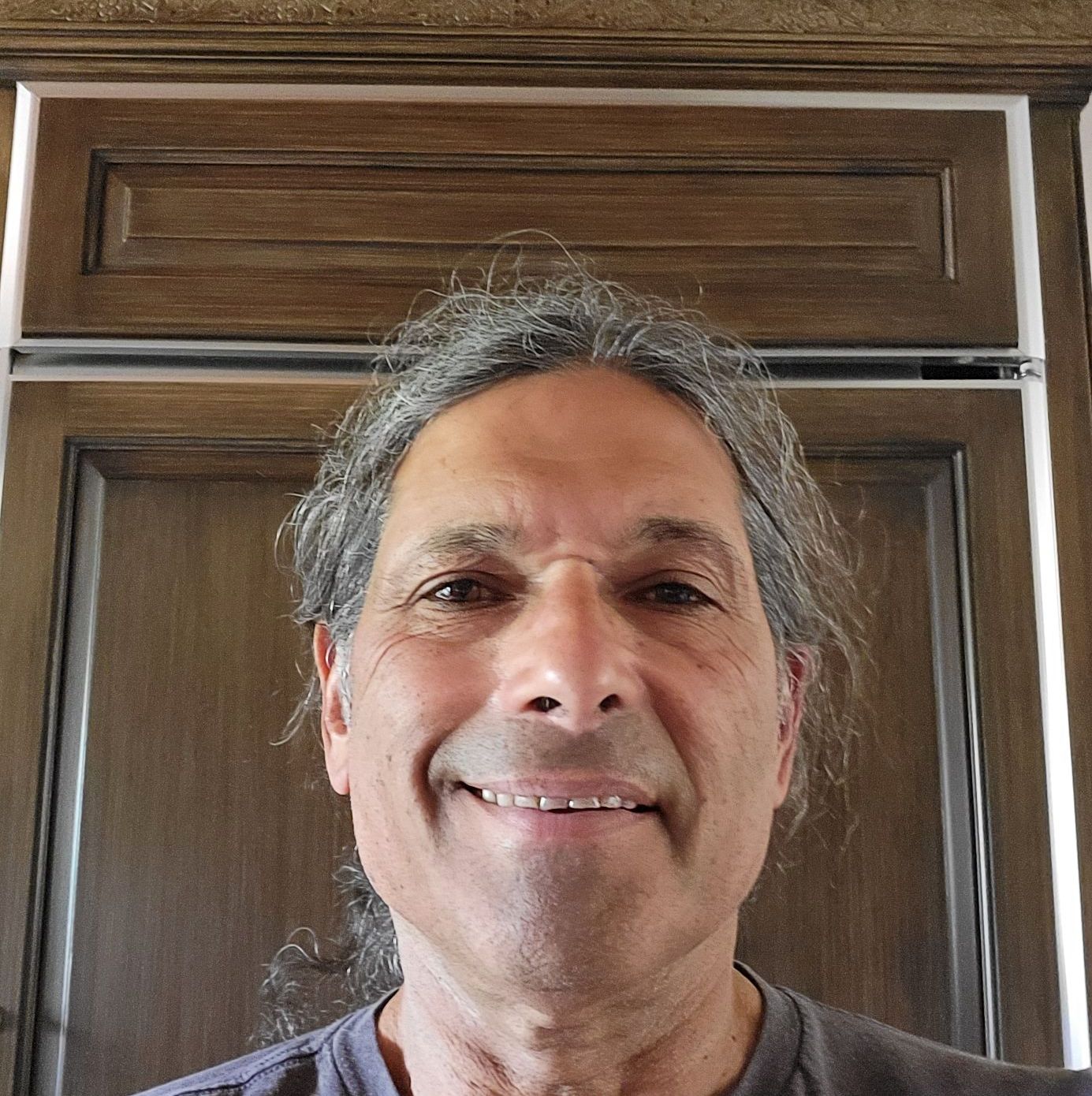 Profile of Robert Caetano