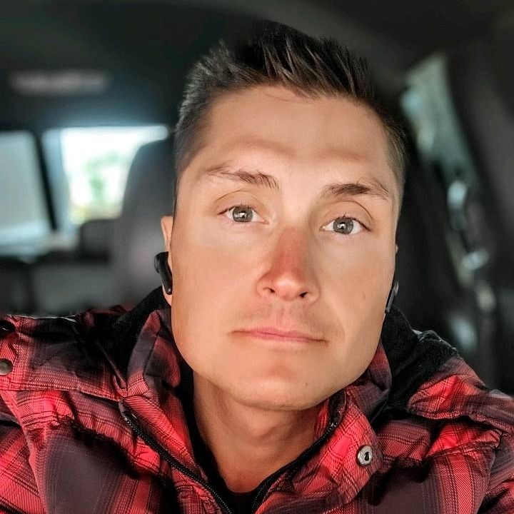 Profile of Joseph Luna