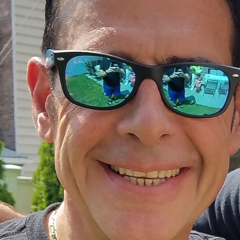 Profile of Paulie B Becattini