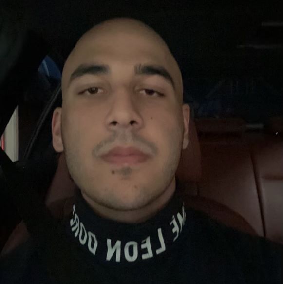 Profile of Hammza Khan