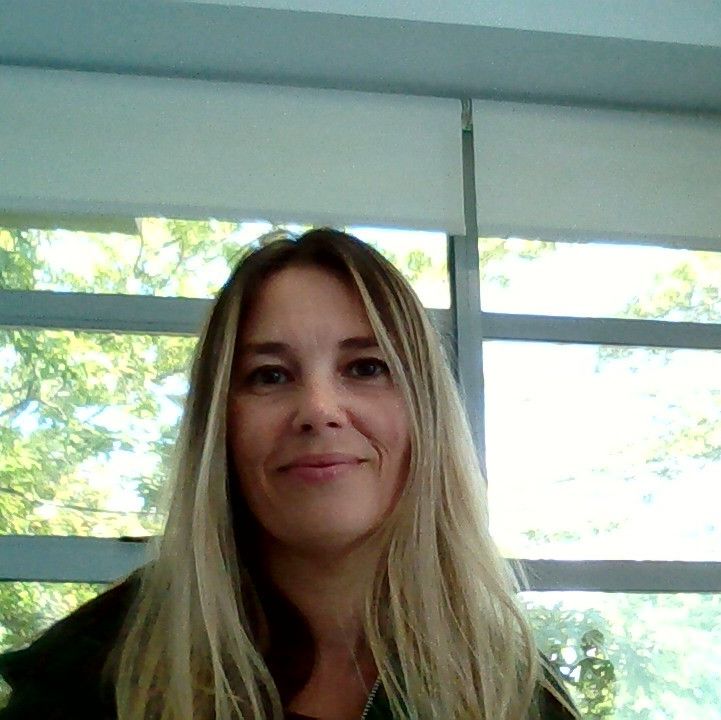 Profile of Nicola Humphries