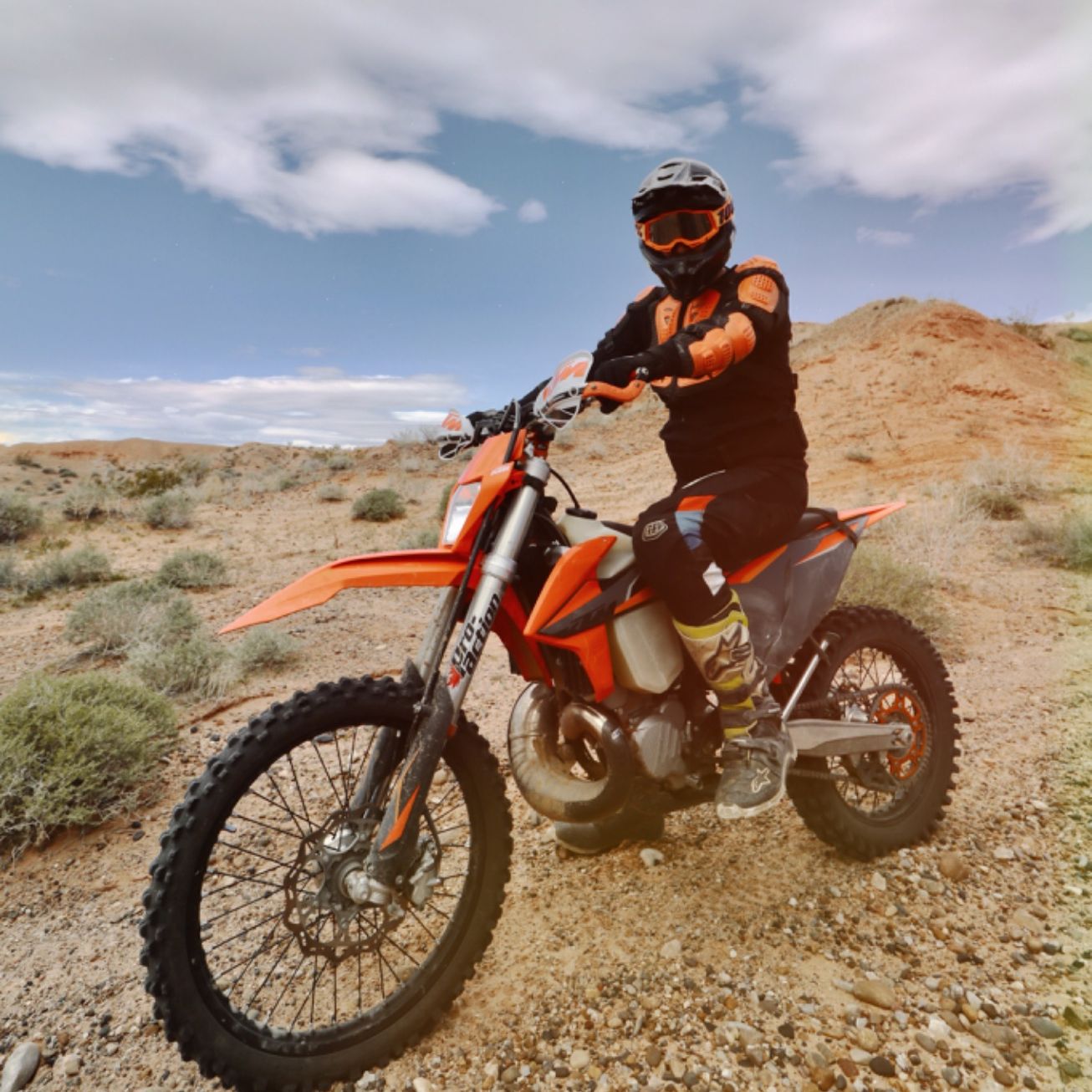 Profile of Logan Cox