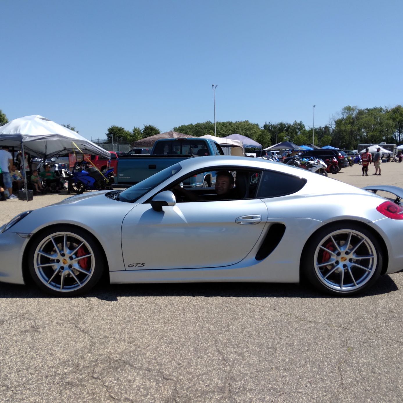 Profile of Kenje Thao