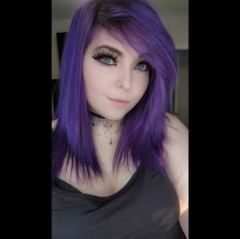 Profile of Robyn Dolimount