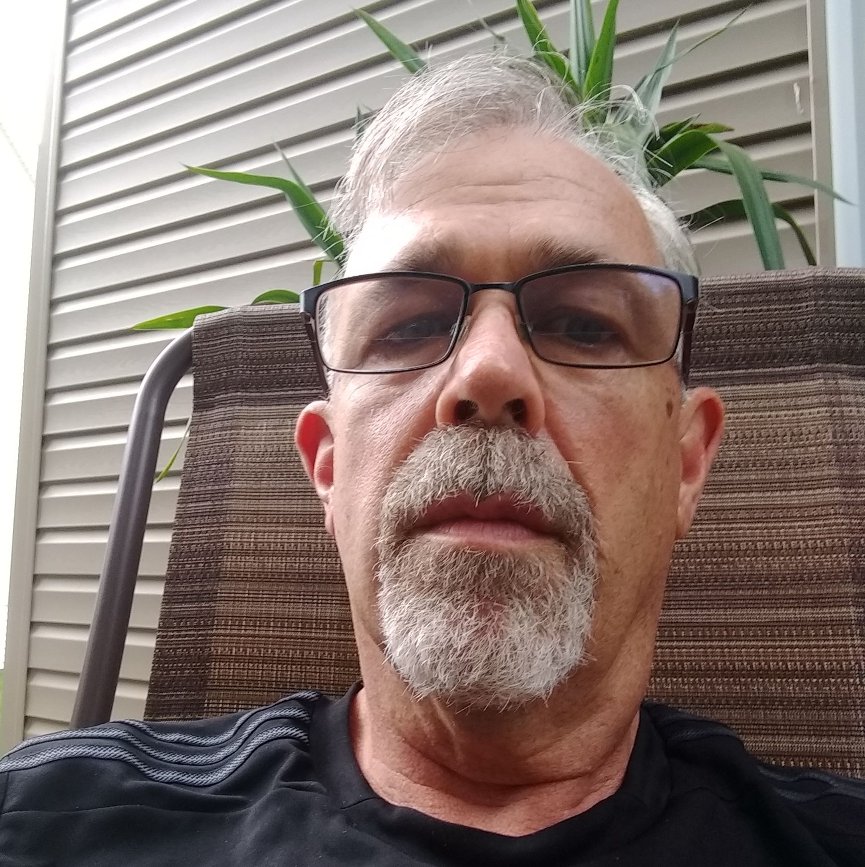 Profile of Mike Howie