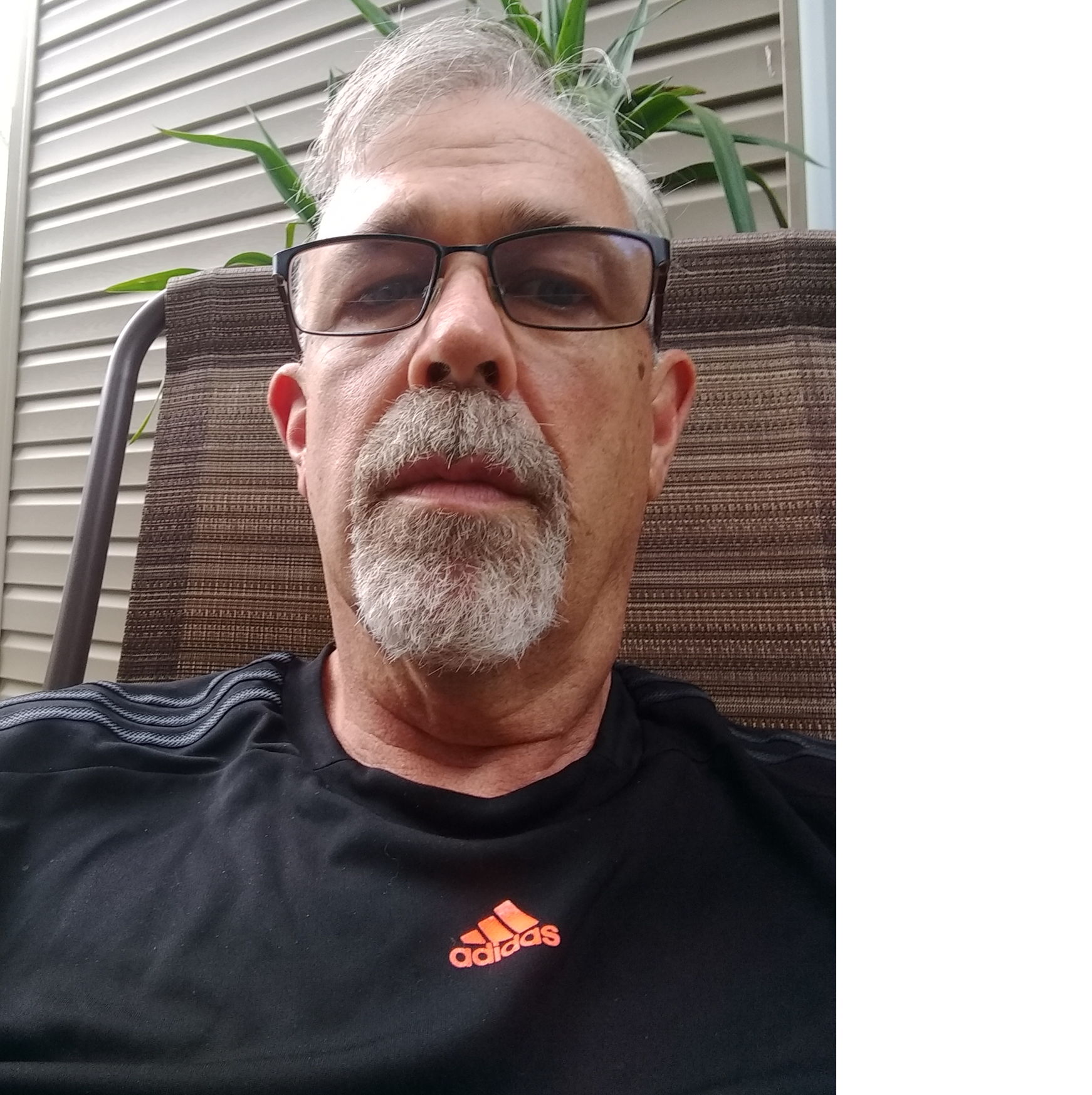 Profile of Mike Howie