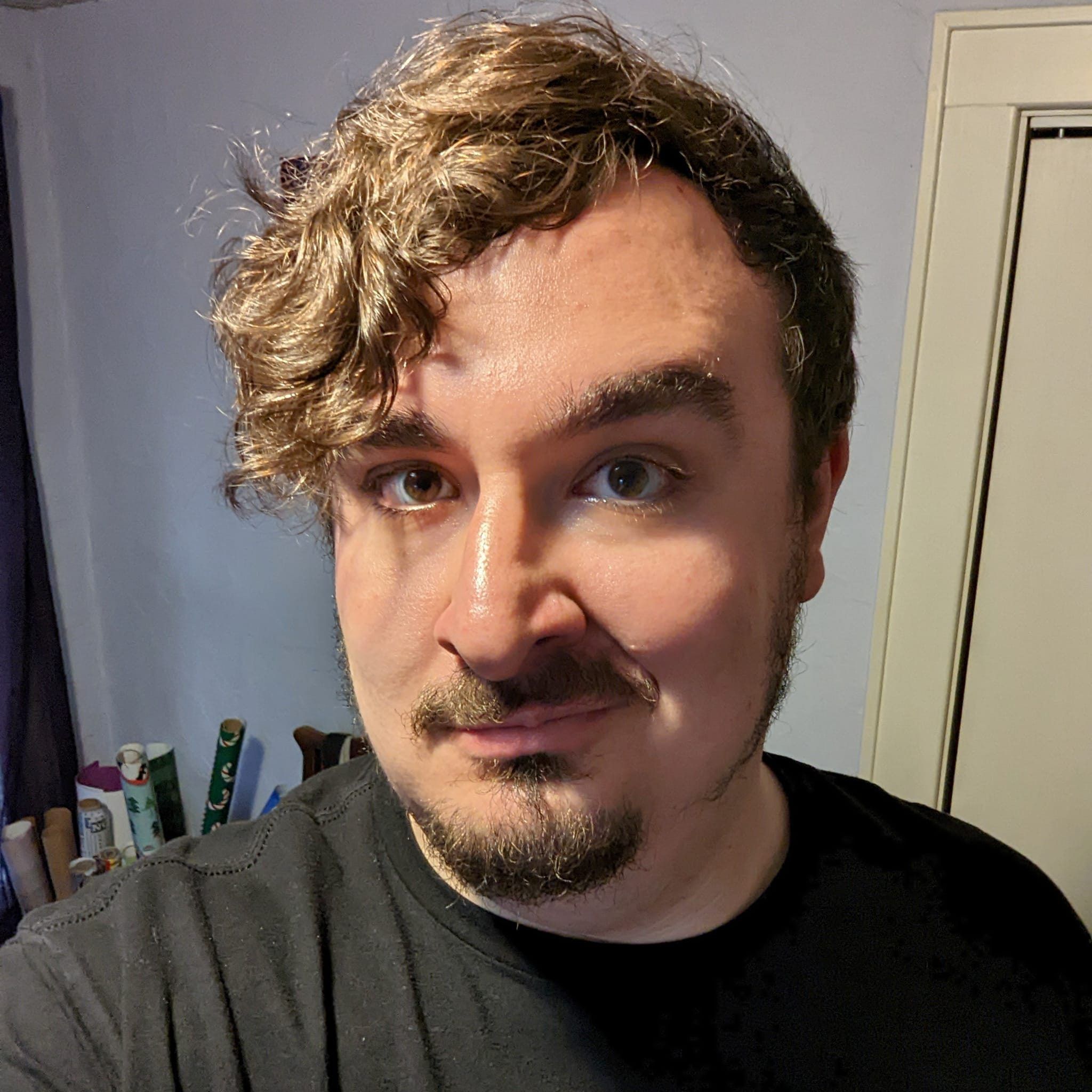 Profile of Luke Rolf