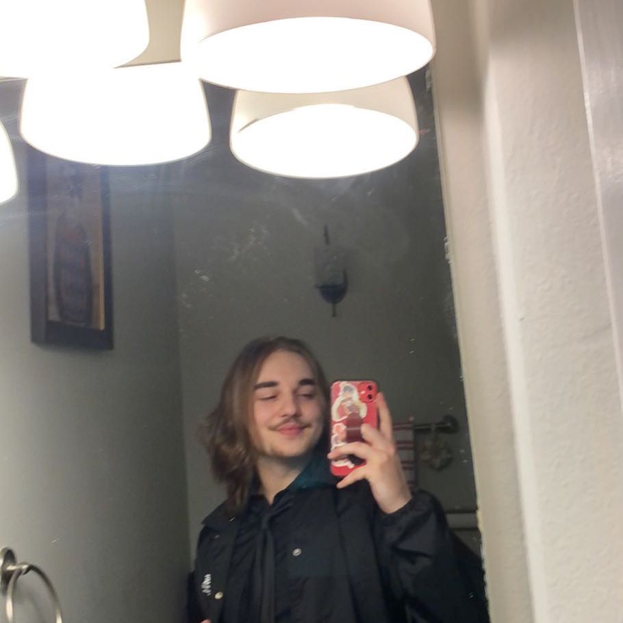 Profile of Dillon Chmarney