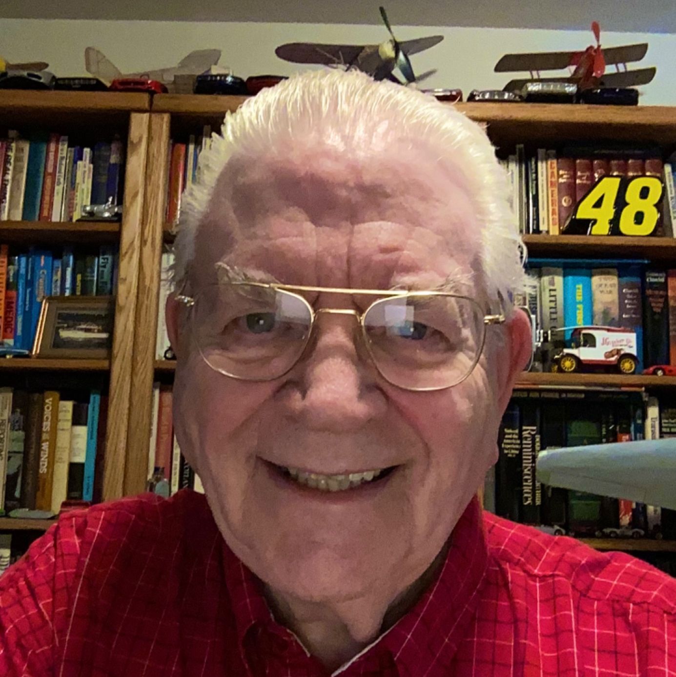 Profile of Scott Crichton