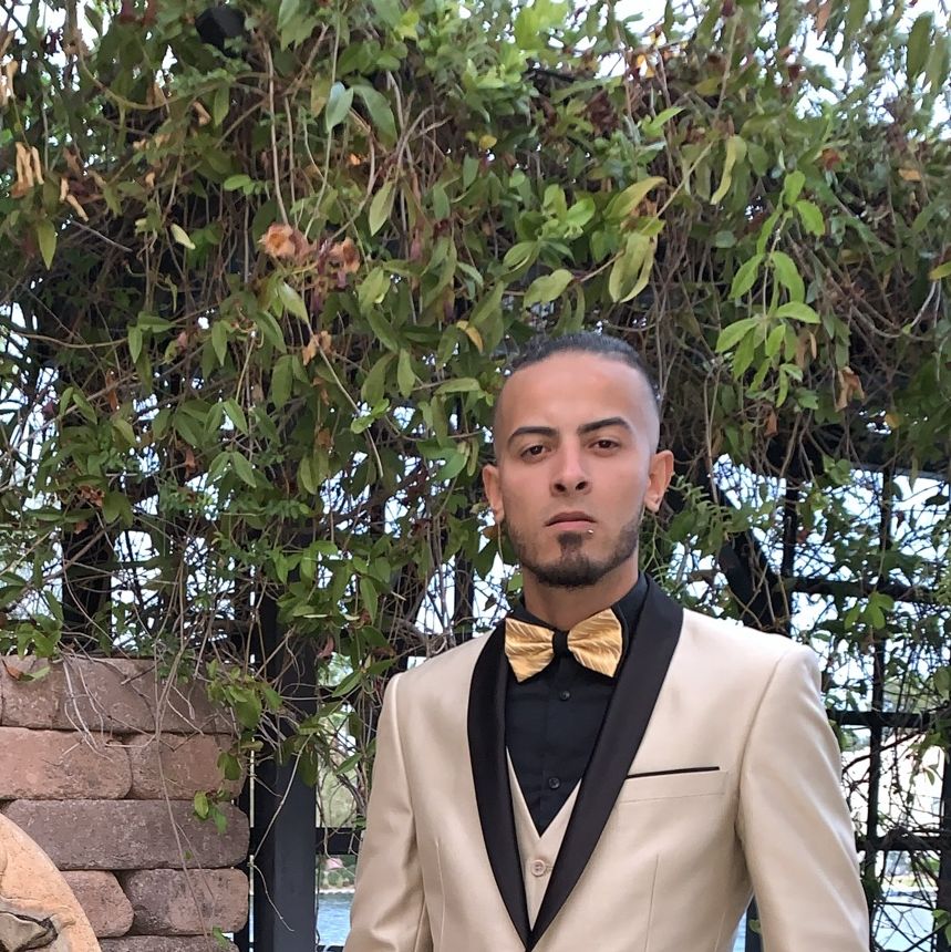 Profile of Dayan Aguirre