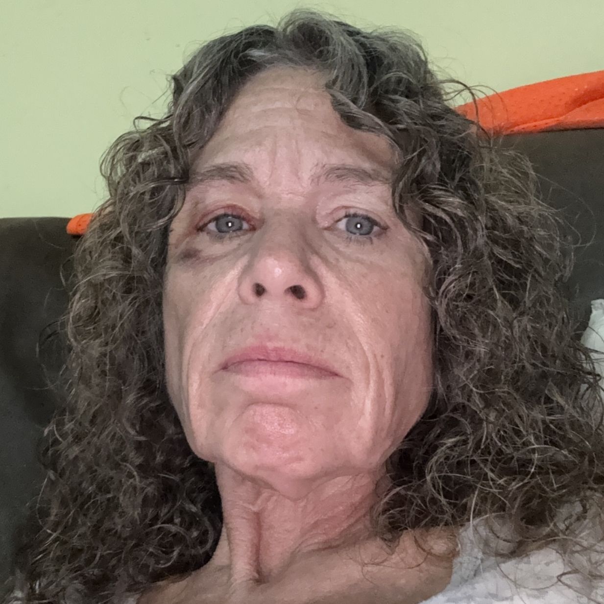 Profile of Michele Damon