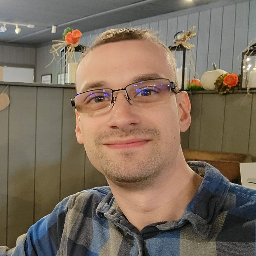 Profile of Christopher Sholtis