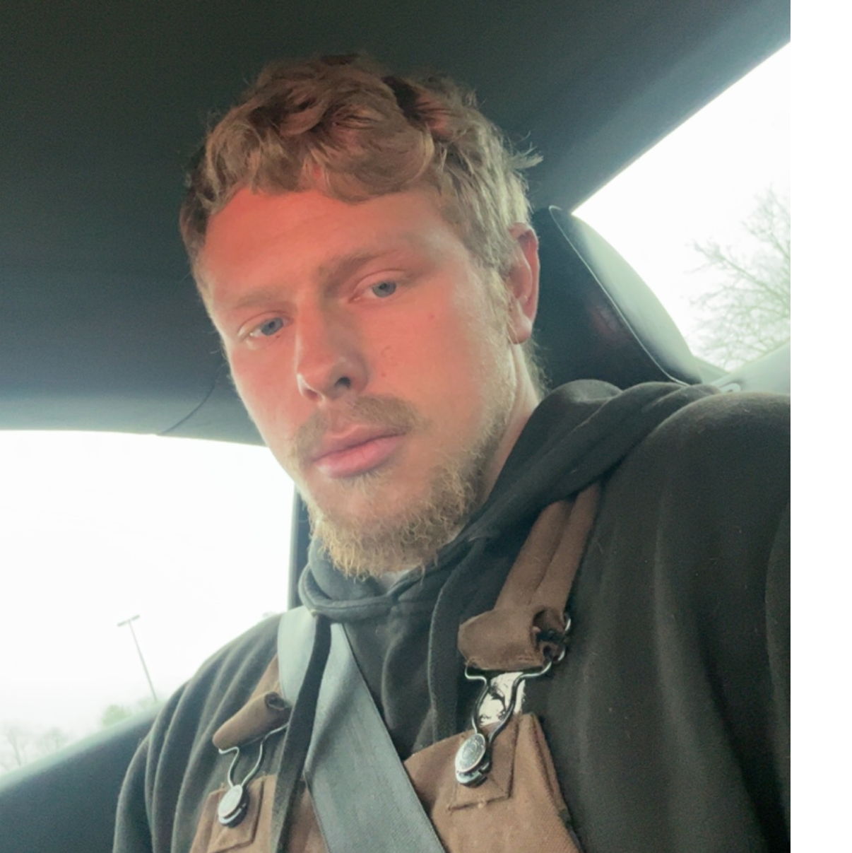 Profile of Joshua Earls