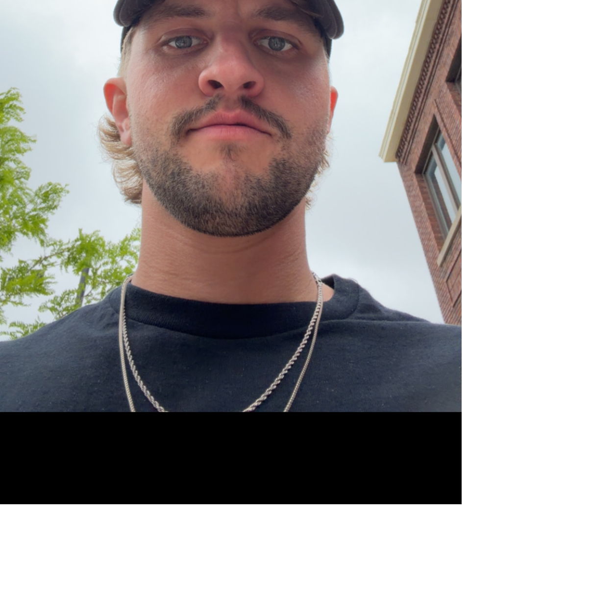 Profile of Derek Deja