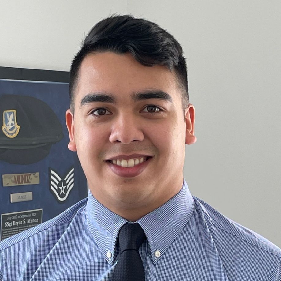 Profile of Bryan Munoz