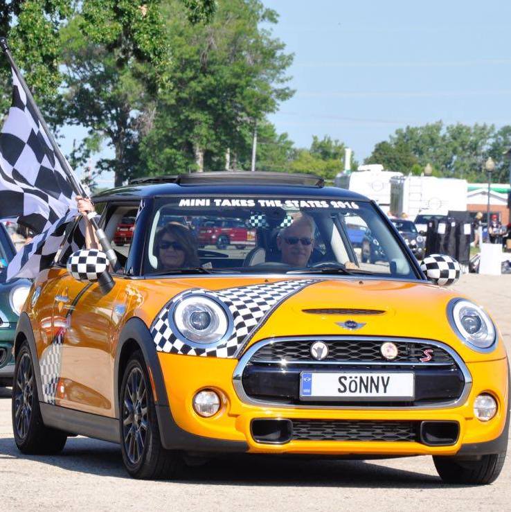 Profile of Connie & Gerson Rosenbloom