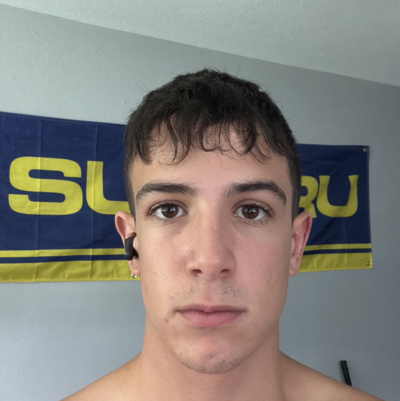 Profile of Asher Kahan