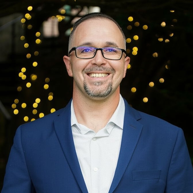 Profile of Greg Hawes