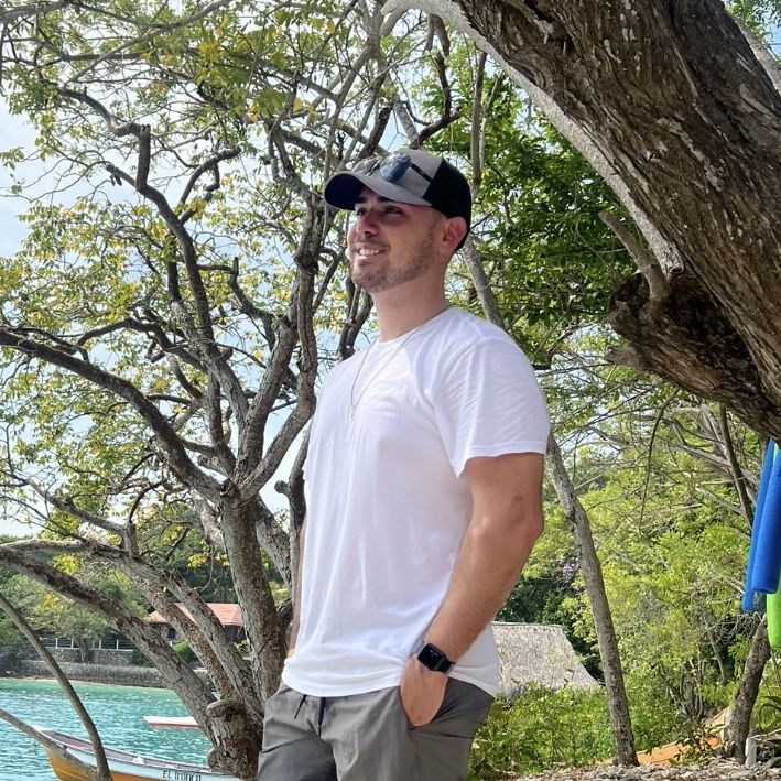 Profile of Luis Perez