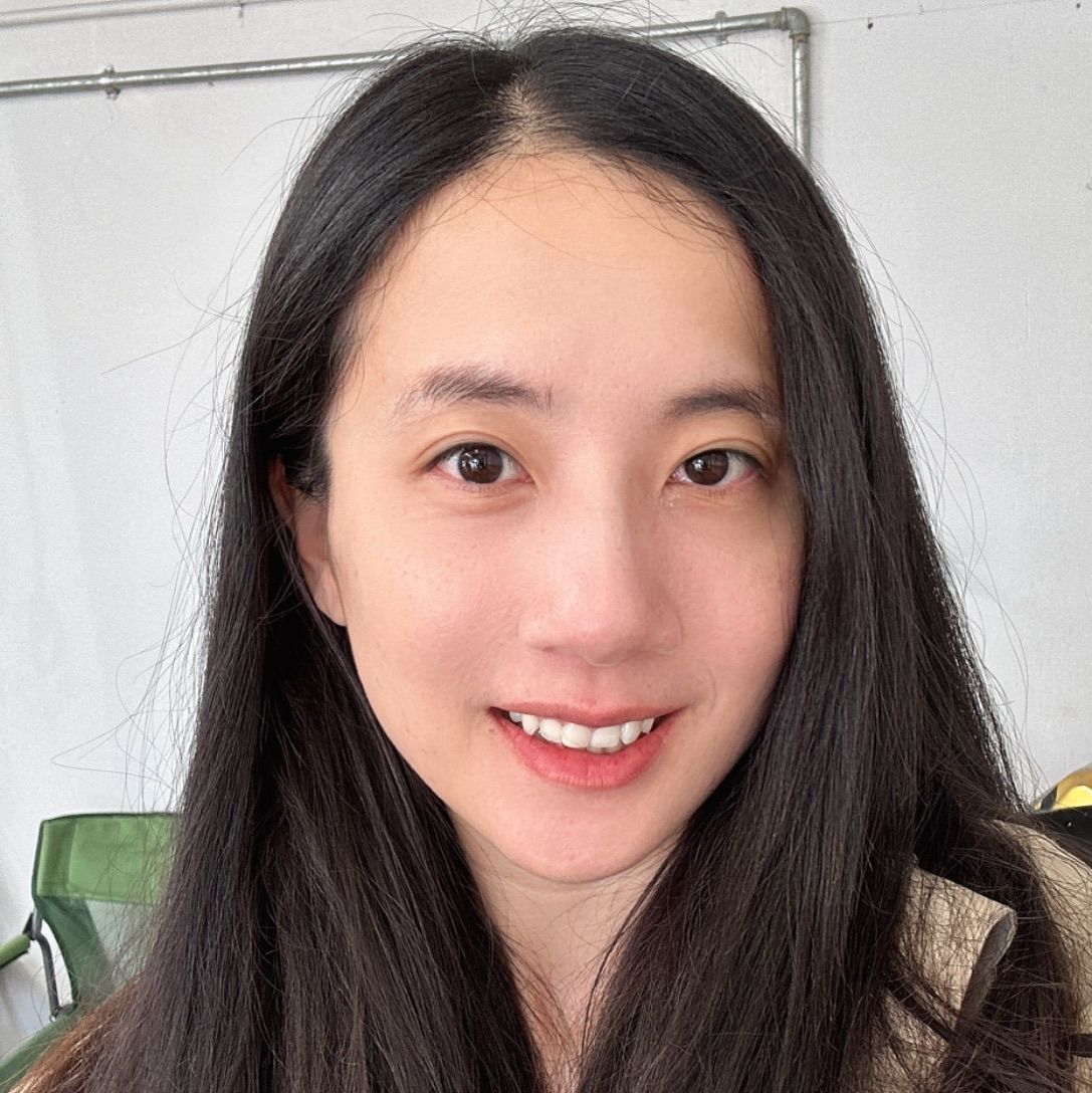 Profile of Vicky Zeng