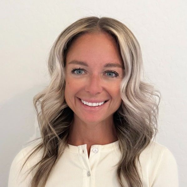 Profile of Cristina Rogoveanu