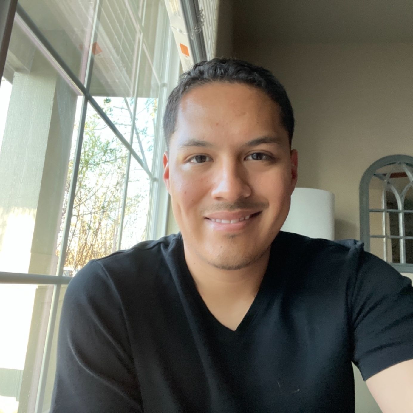 Profile of Roberto Olivarez