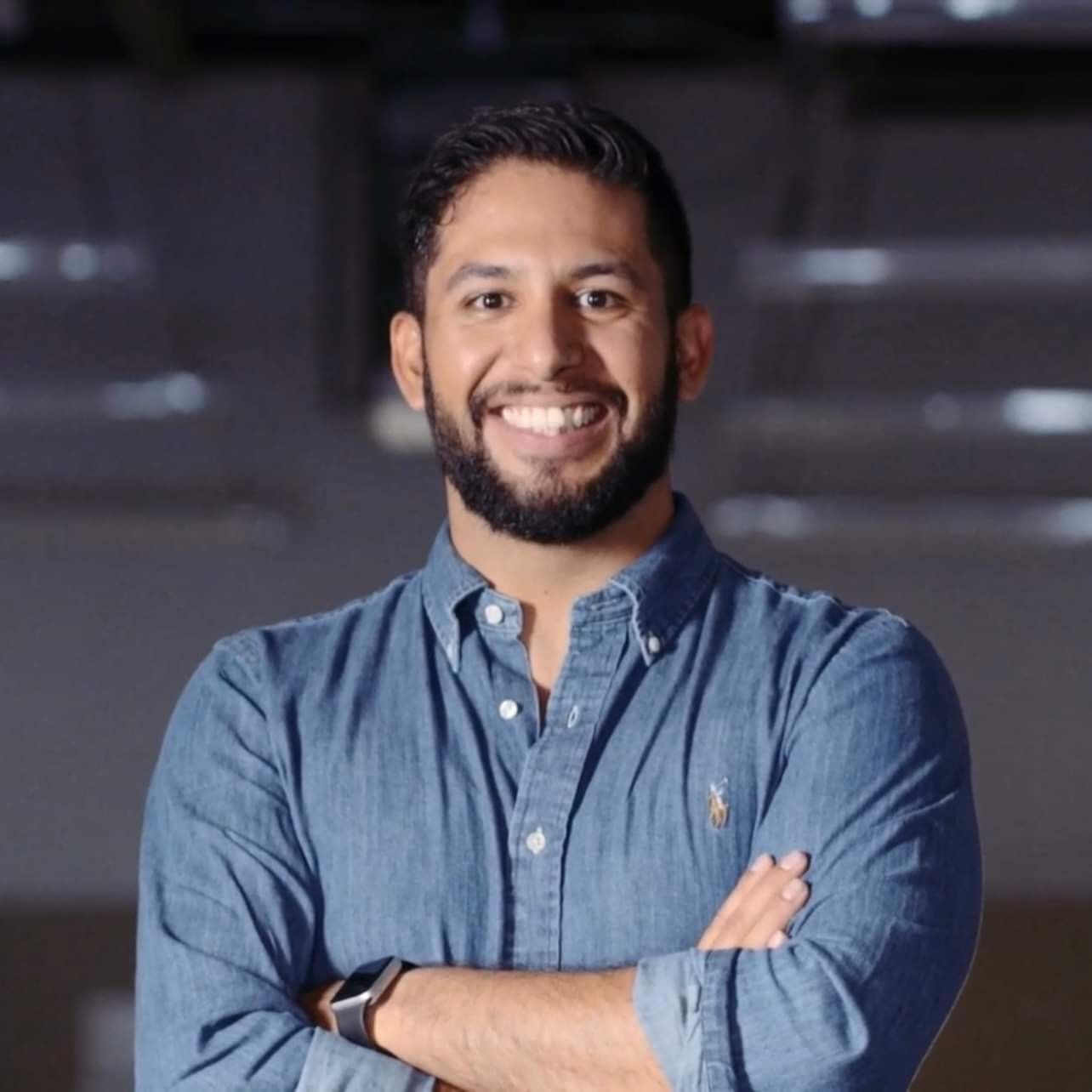 Profile of Luis Hernandez