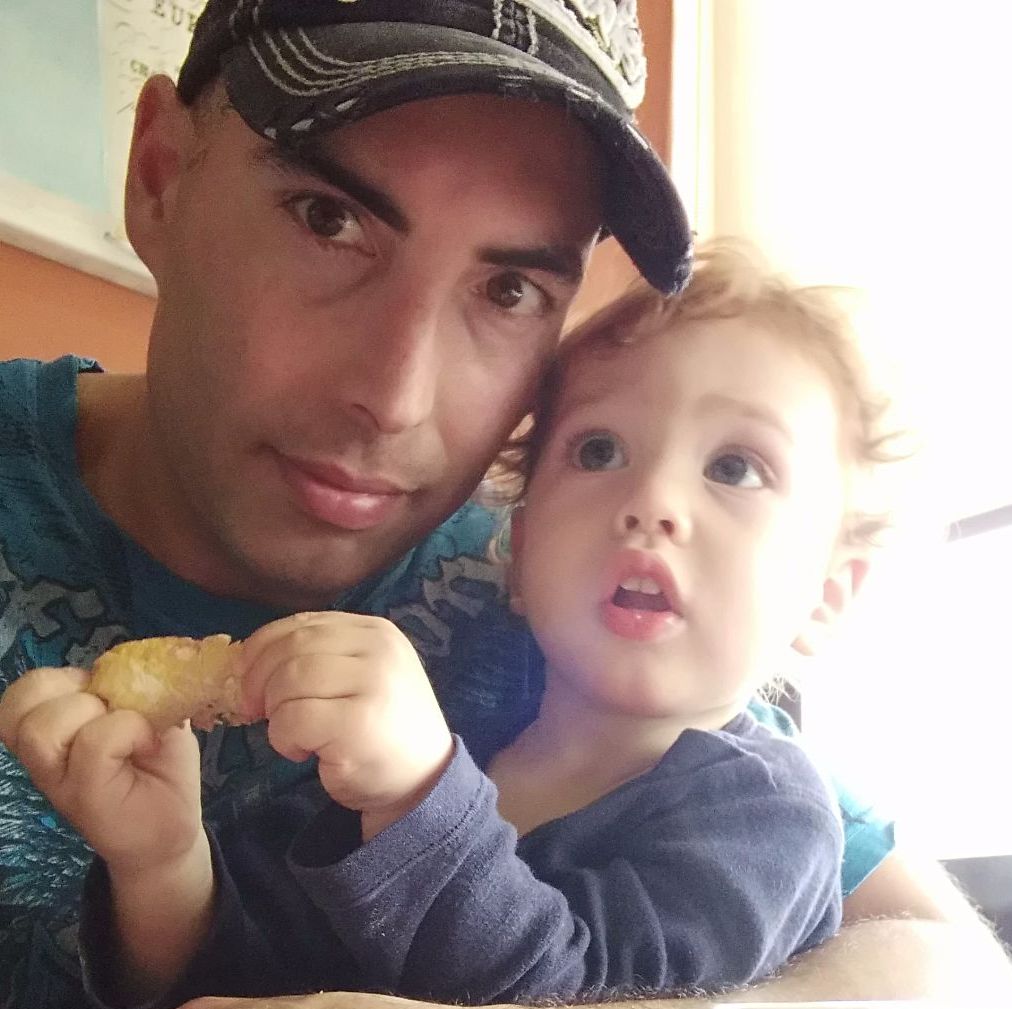 Profile of Elio Marques