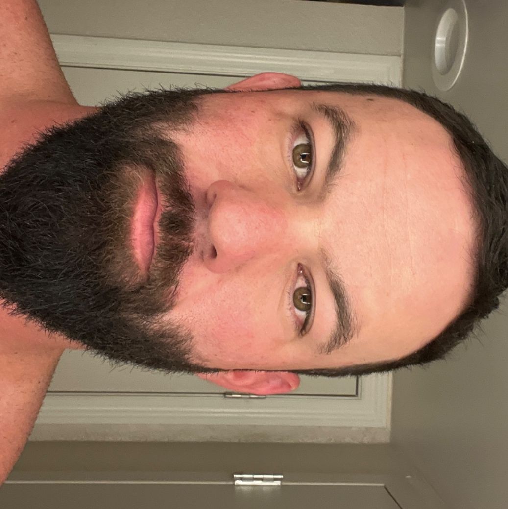 Profile of Thomas Manzi