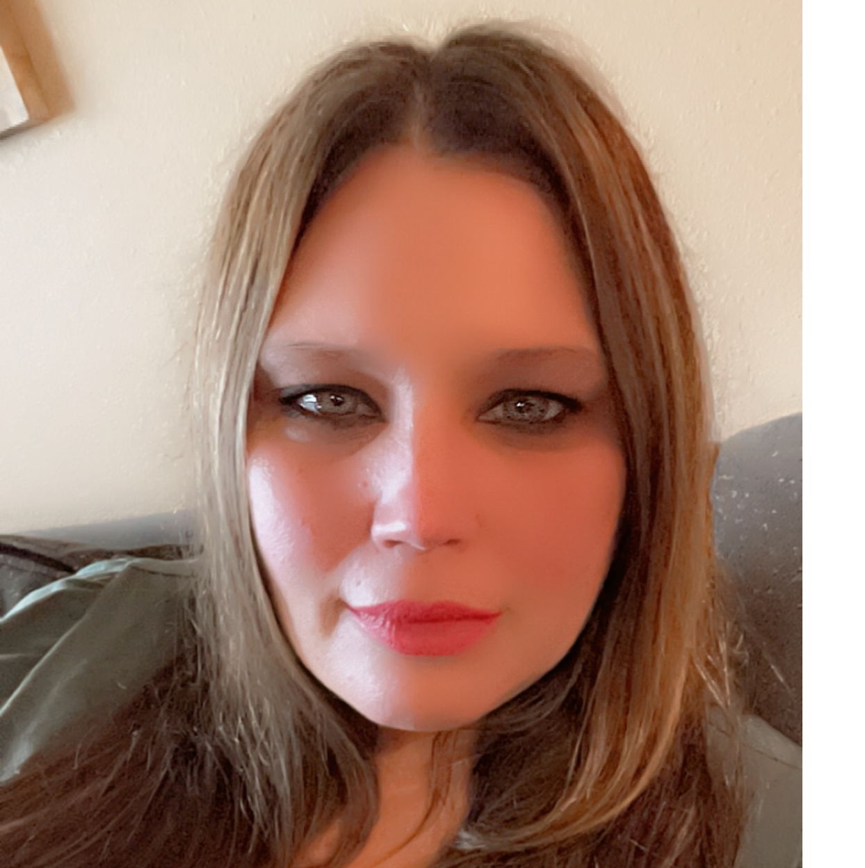 Profile of Amanda McKnight