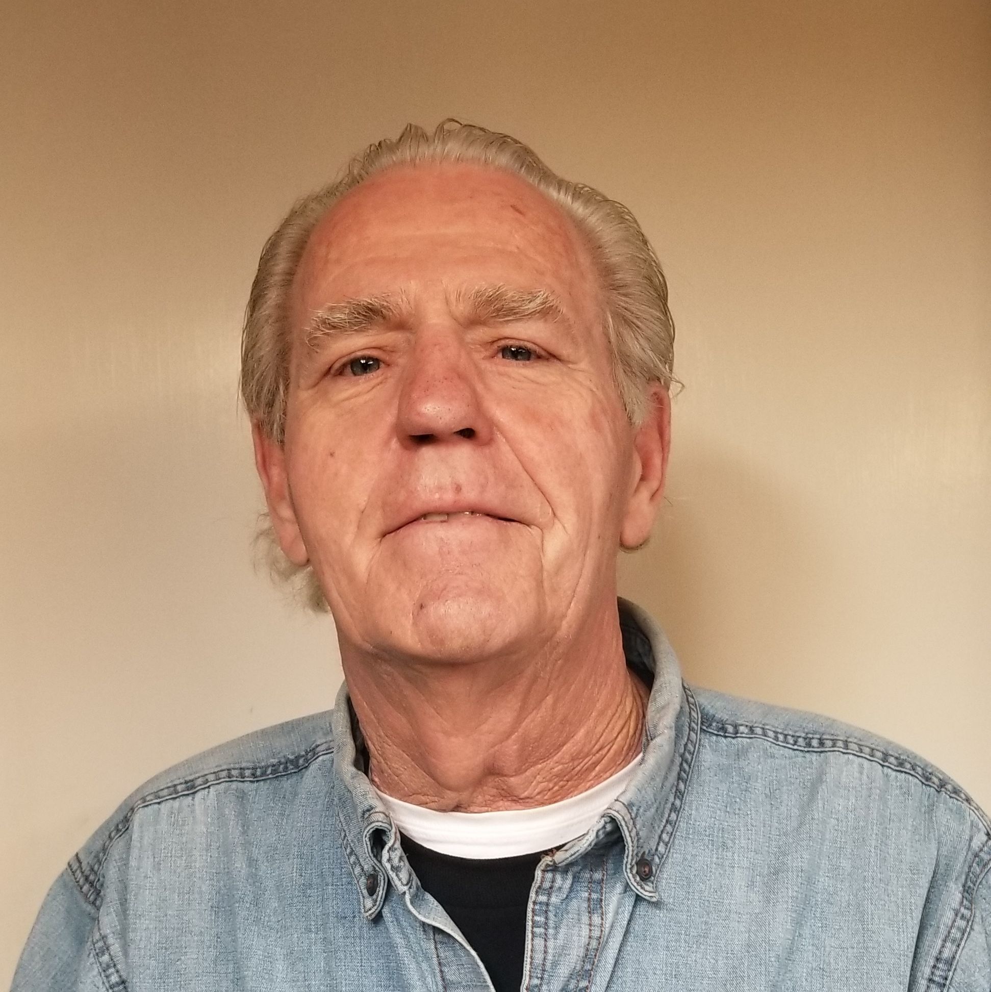 Profile of Arthur Van Diggelen