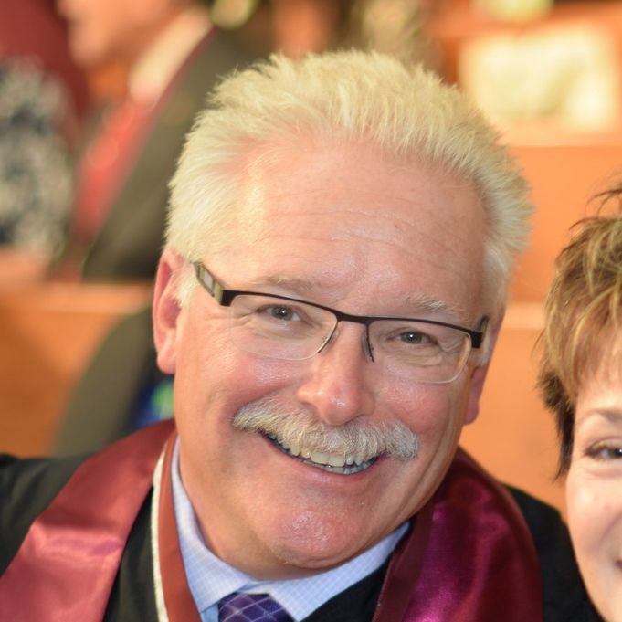 Profile of Albert Rubeling