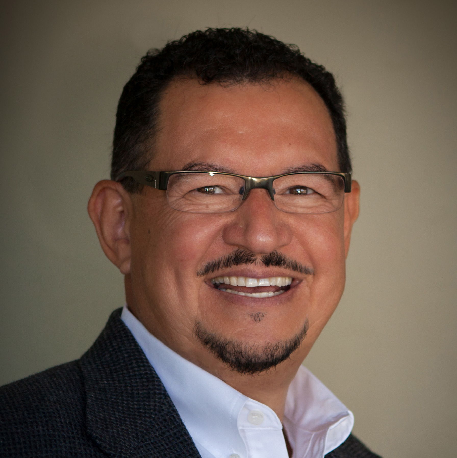 Profile of Rogelio Flores