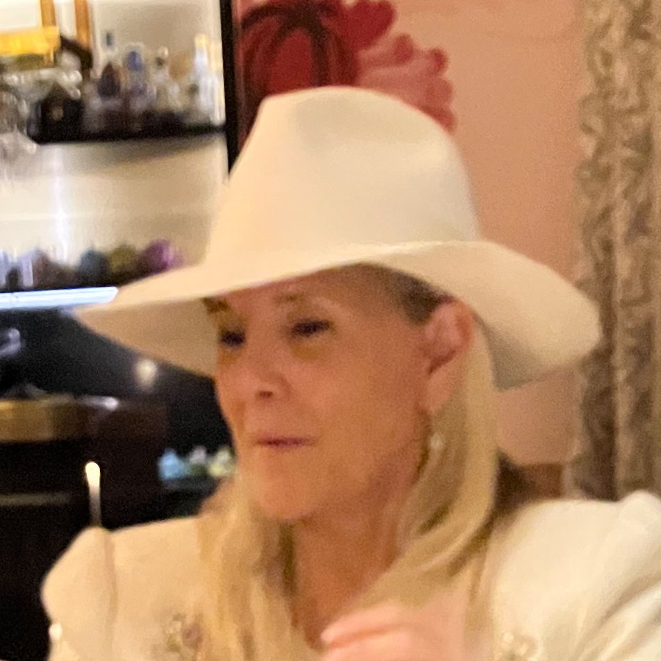 Profile of Lisa Zarrow