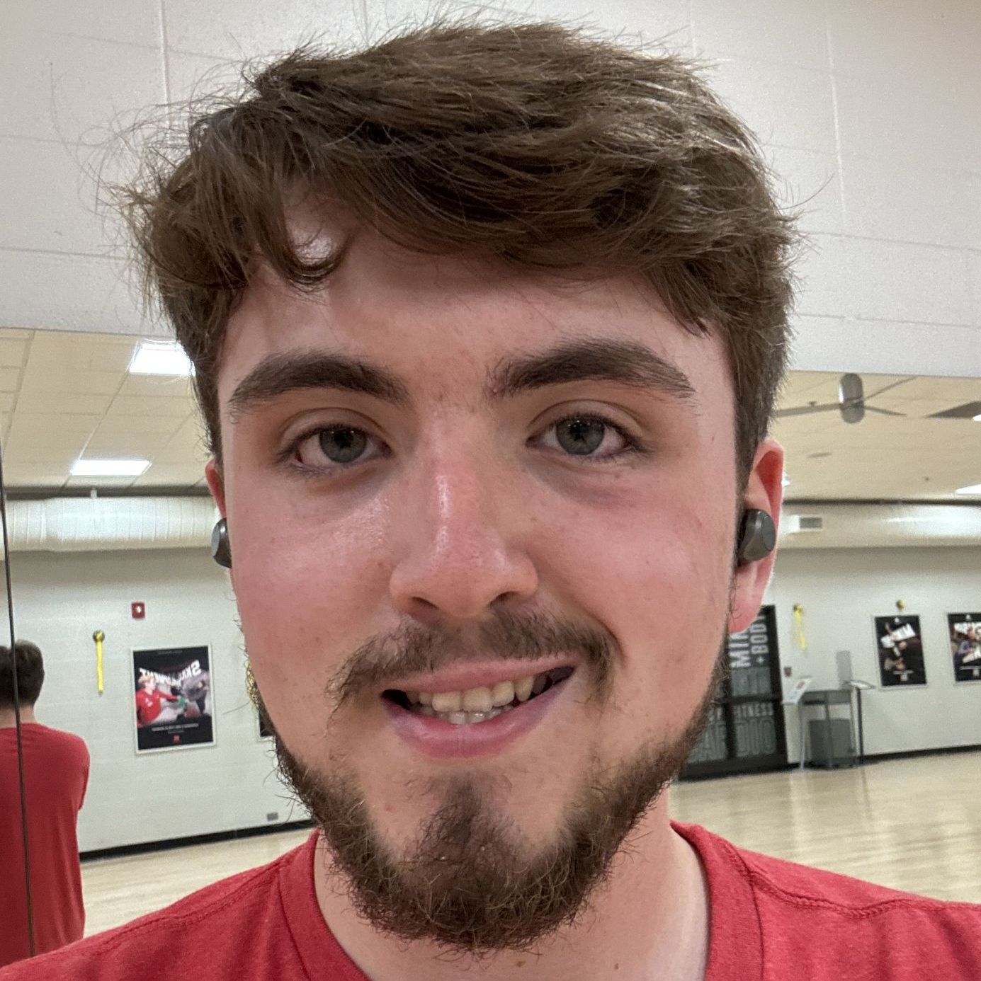 Profile of Riley Kelly