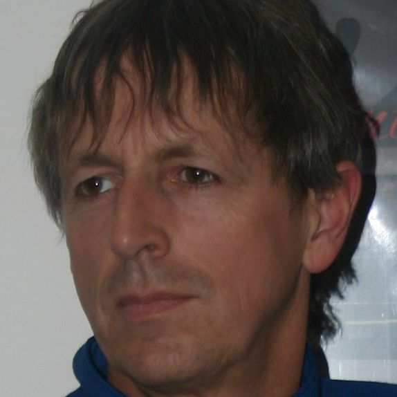 Profile of Larry Hampton