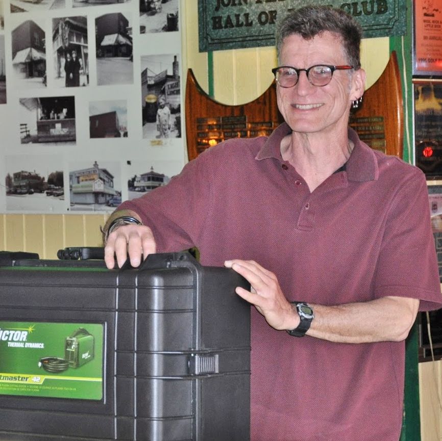 Profile of Axel Mueller