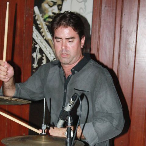 Profile of Sergio Sanjenis