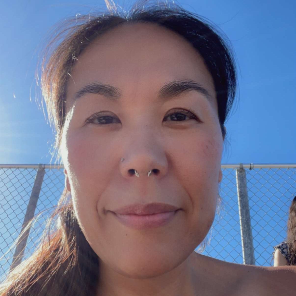 Profile of Beverly Maks