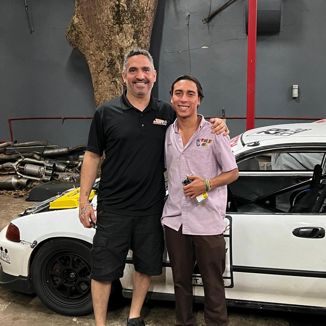 Profile of Andres Martinez