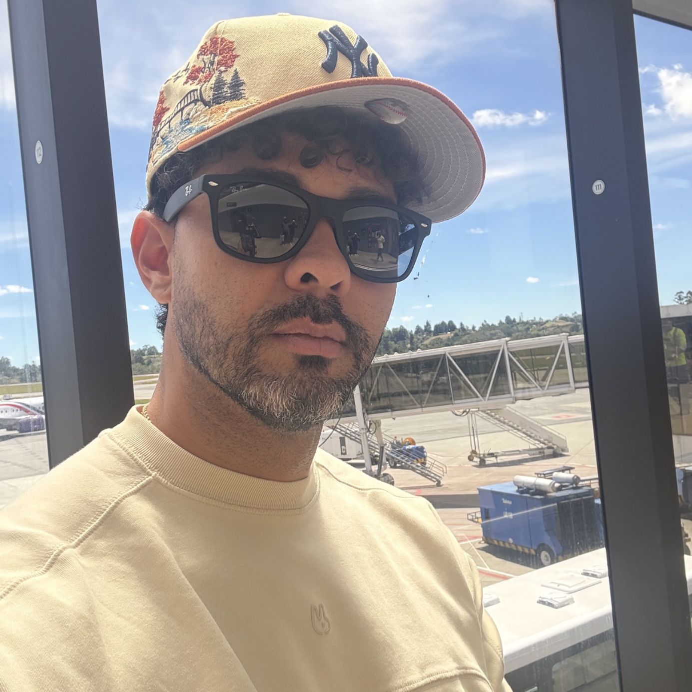 Profile of Luis Narvaez