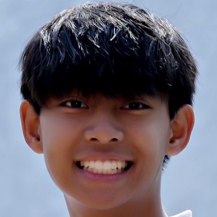 Profile of Alexander Le