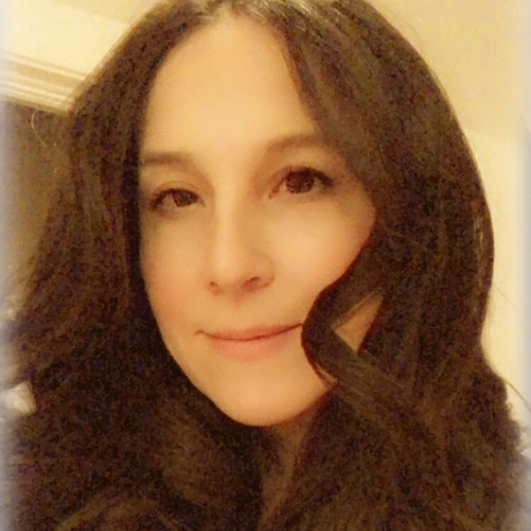 Profile of Azucena Dow